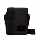reportertasche-aus-canvas