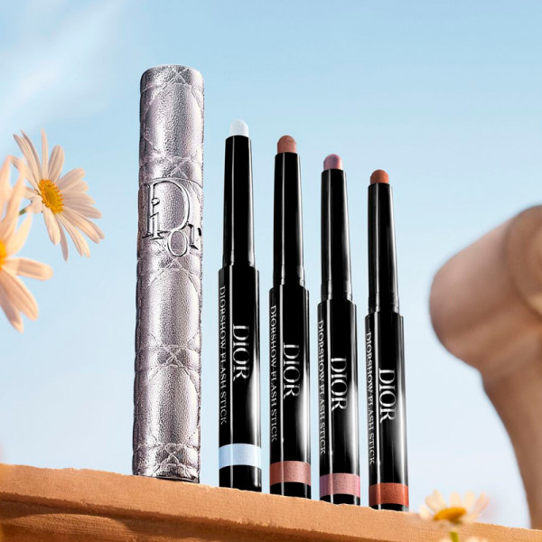 diorshow-flash-stick-ultra-blendbar-ojenskyggestift-vandfast