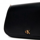 curved-wallet-with-chain-strap