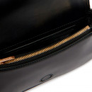 curved-wallet-with-chain-strap