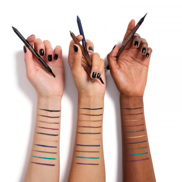 lines-liberated-wasserfester-eyeliner