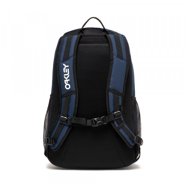 the-freshman-skate-backpack