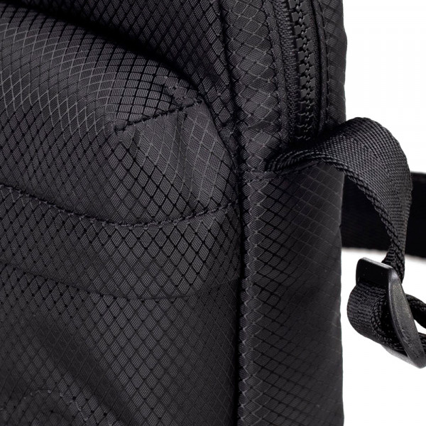 nylon-shoulder-bag