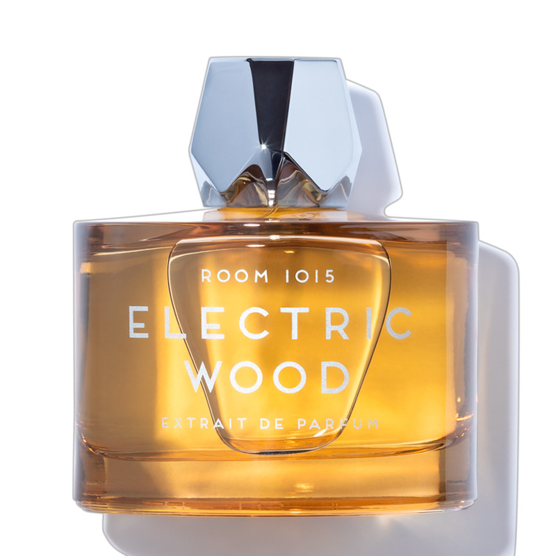 Room 1015 Unisex Dark Niche Perfumes Electric Wood