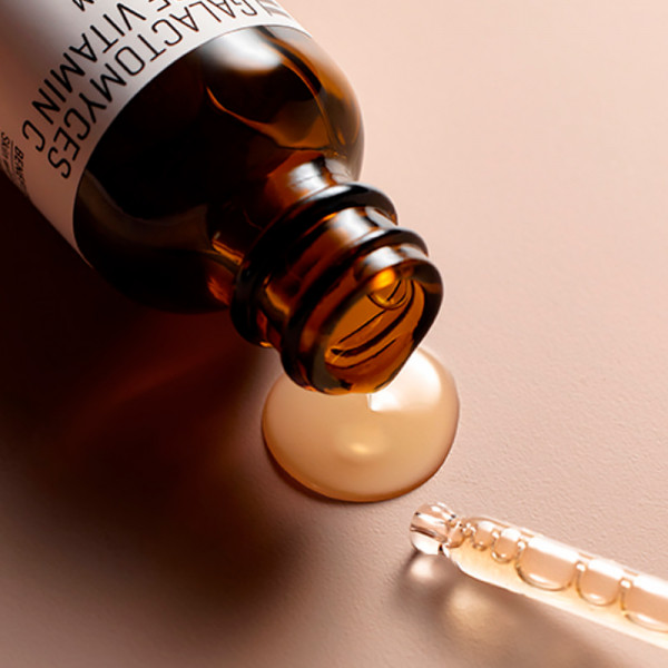 galactomyces-pure-vitamin-c-glow-serum-vitamin-c-facial-serum
