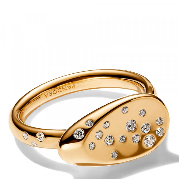medium-oval-signet-ring-with-set-gems-164707c01