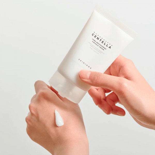 tone-brightening-capsule-cream-crema-calmante-iluminadora