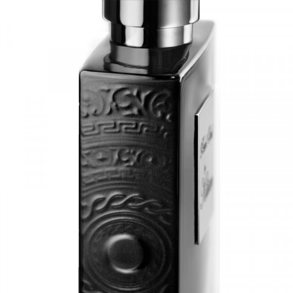 musk-oud-eau-de-parfum