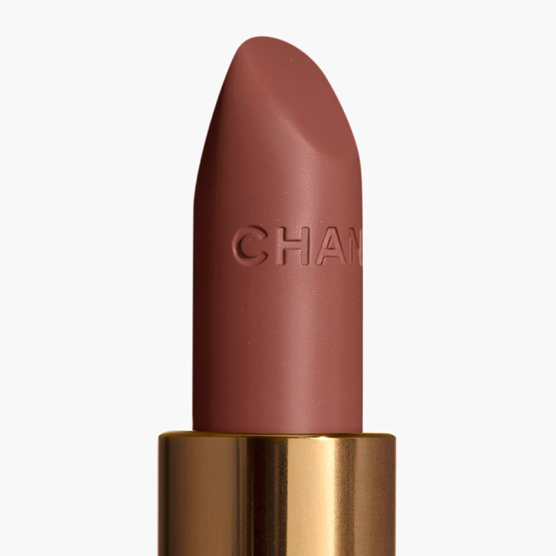 rouge-coco-langdurige-satijnen-lippenstift-hydraterende-en-gladmakende-behandeling