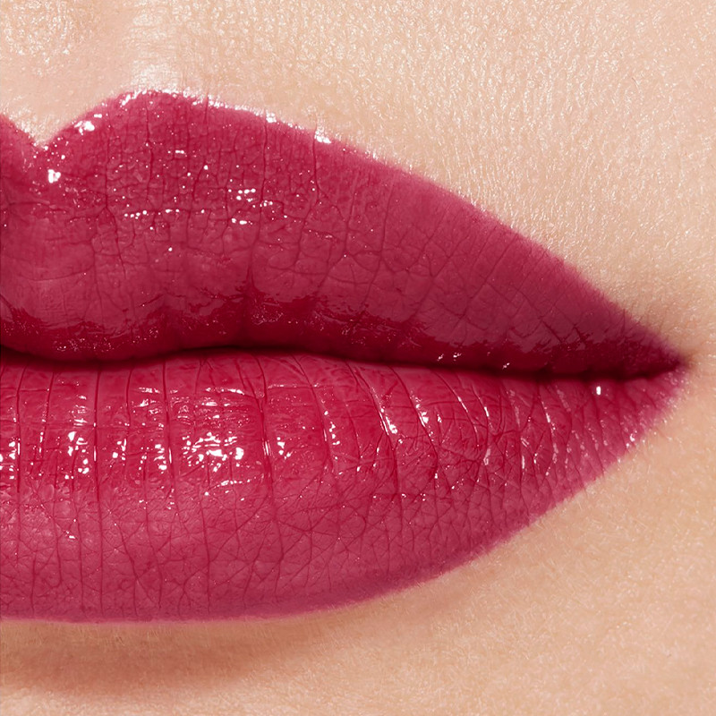 rouge-coco-langdurige-satijnen-lippenstift-hydraterende-en-gladmakende-behandeling