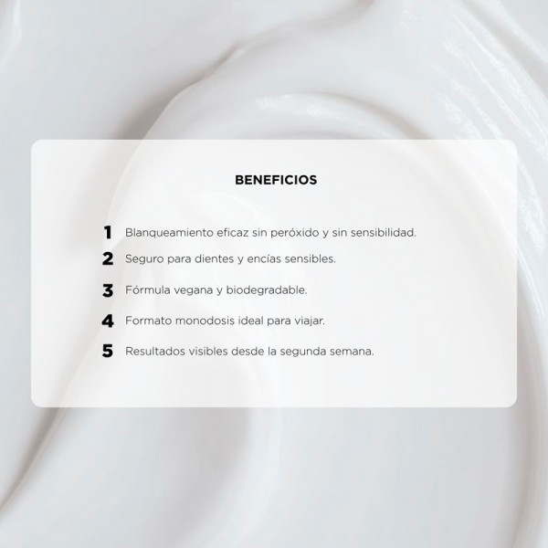 unicwhite-smile-gel-professionell-tandblekningsbehandling