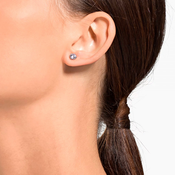 stilla-attract-stud-earrings