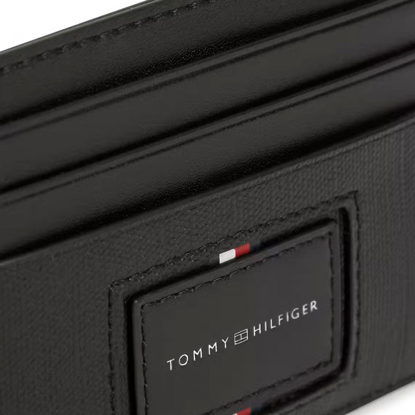 porte-cartes-en-cuir-graine