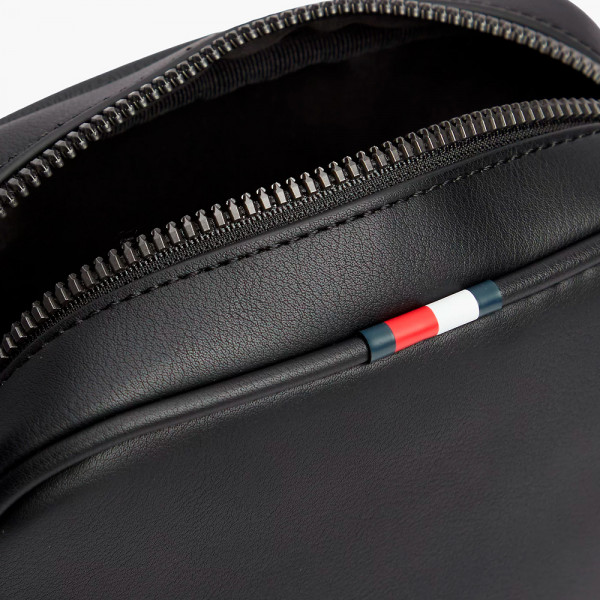 bolso-reporter-perforado-con-bandolera