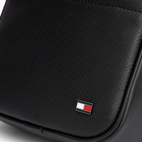 perforated-reporter-bag-with-shoulder-strap
