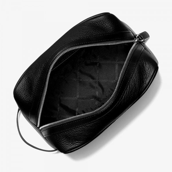 hudson-toiletry-bag-in-grained-leather