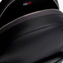 mochila-con-logo