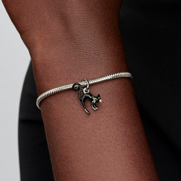 black-cat-pendant-charm-794769c01