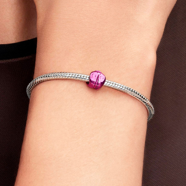 charm-mini-mariquita-rosa-794905c01