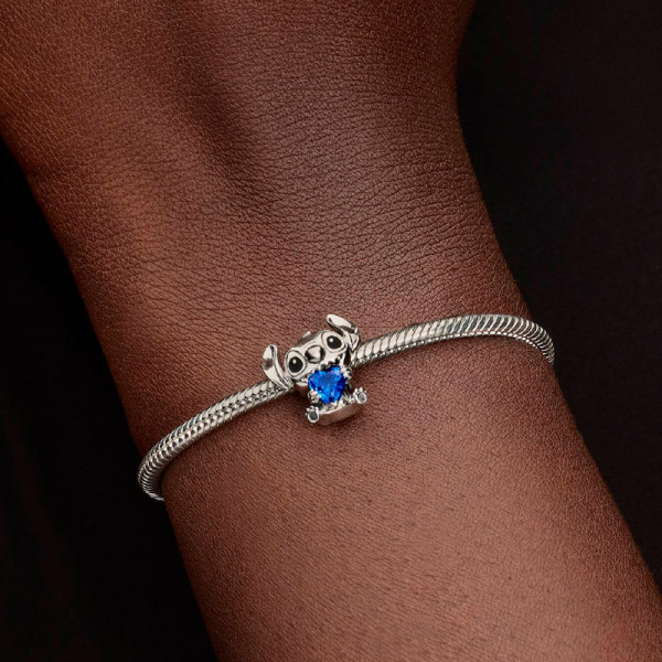 charm-stitch-corazon-azul-de-disney-794731c01