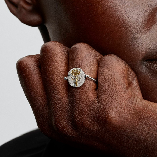 reversible-pink-medallion-ring-164811c00
