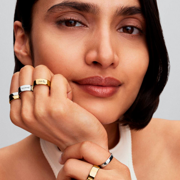 engravable-classic-band-ring-194776c01