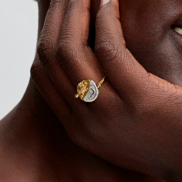 bague-reversible-medaillon-soleil-et-lune-164810c01