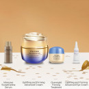 vital-perfection-advanced-cream-holiday-pouch-estuche