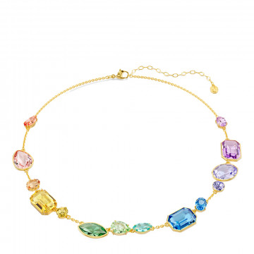 gem-necklace-5741584