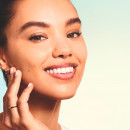 daywear-liquid-glow-lotion-lysande-flytande-diffusionslotion