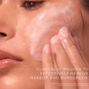 total-moisture-total-daily-cleansing-gel-ansigtsrensende-gel