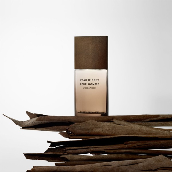 L'Eau D'Issey Pour Homme Træ og træ
