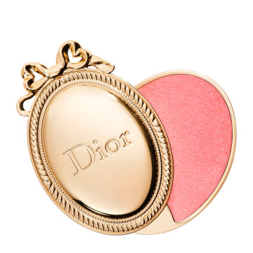 dior-medallion-balsamo-labbra-idratante-24-ore-finitura-lucida