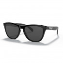 Solglasögon Oo9013 frogskins 24-306 polerade svartgrå