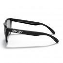 Solglasögon Oo9013 frogskins 24-306 polerade svartgrå