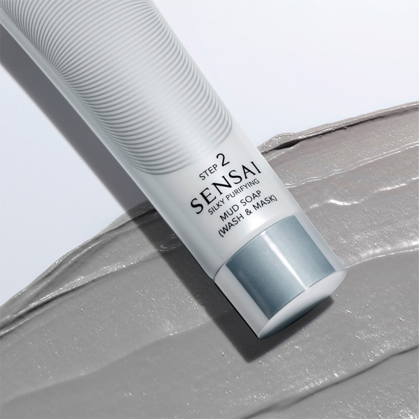 Silkeagtig rensende muddersæbe (vask og maske) (trin 2)