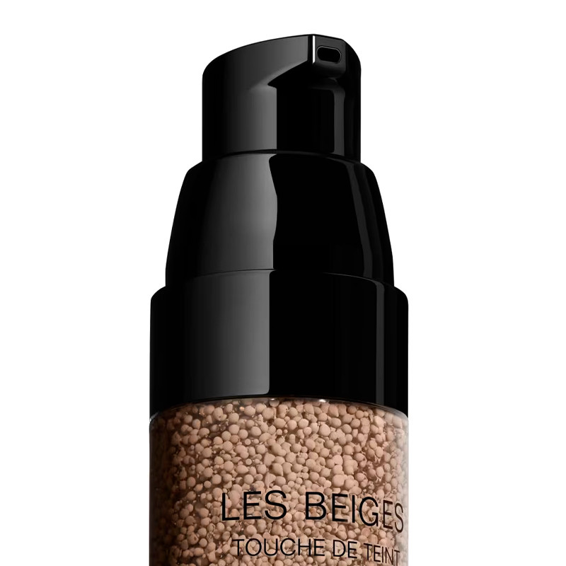 fondo-de-maquillaje-fresco-con-microburbujas-de-pigmentos