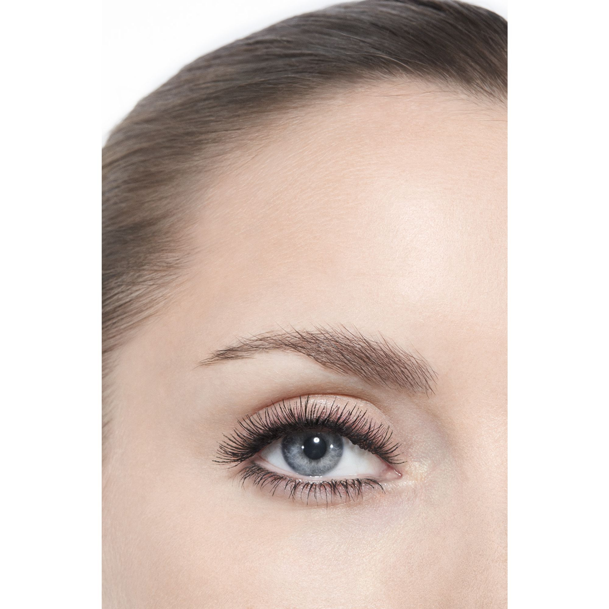 Noir Allur
All-in-One Mascara: Volume, Length, Curvature, and Definition