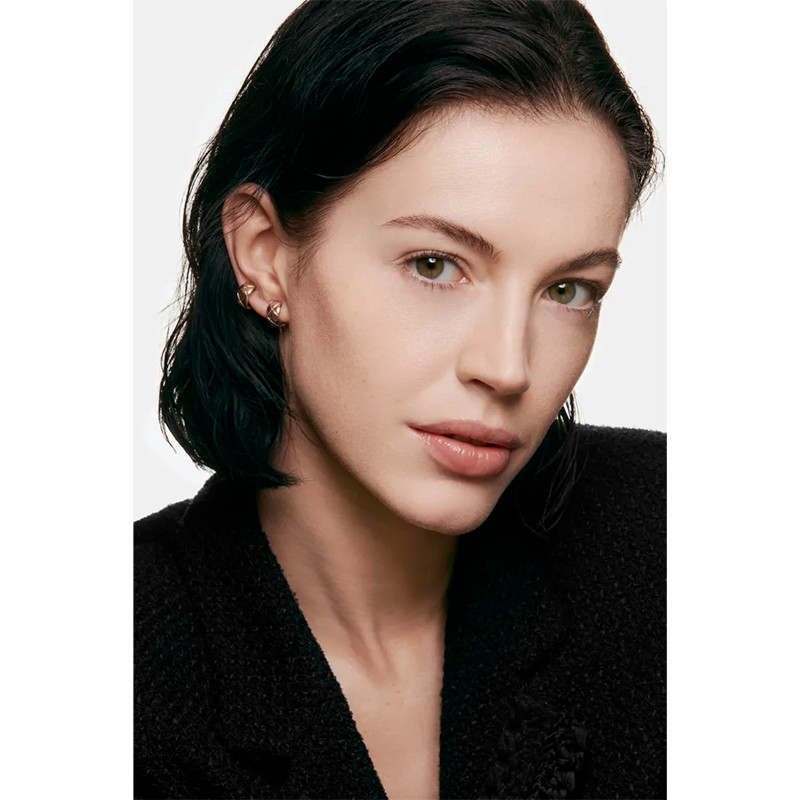 fresh-makeup-foundation-with-pigment-microbubbles