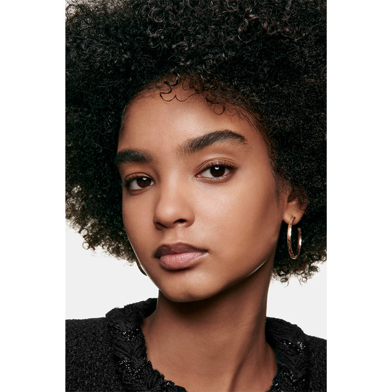 fresh-makeup-foundation-with-pigment-microbubbles