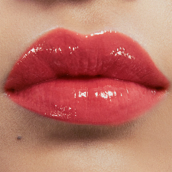 ysl-loveshine-labial-efecto-brillo-mojado