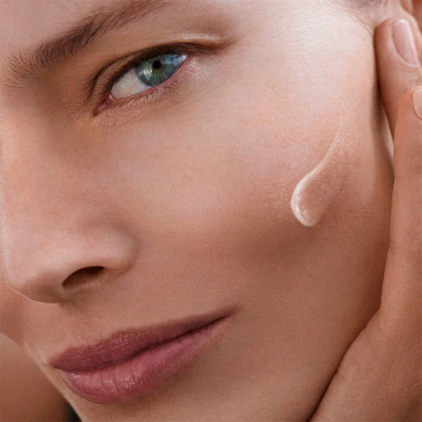 Genaissance de la Mer NUEVO THE SERUM ESSENCE