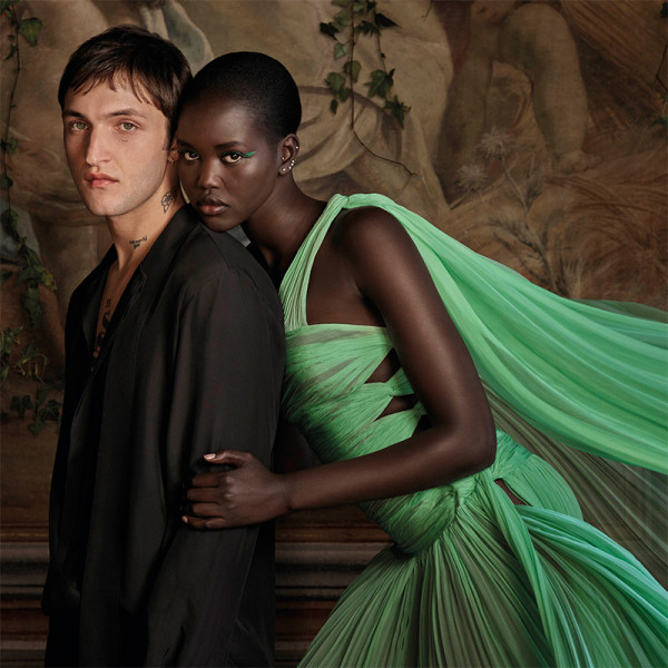donna-born-in-roma-green-stravaganza
