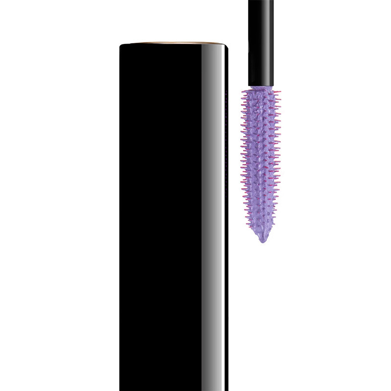 All-in-one mascara: volume, length, curl and definition