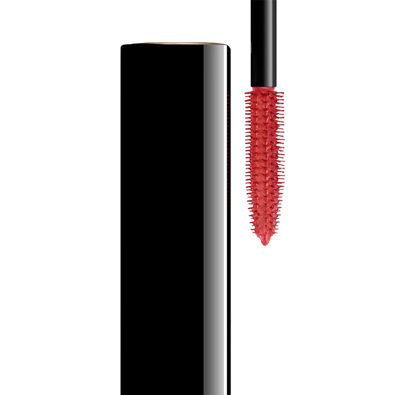 All-in-one mascara: volume, length, curl and definition