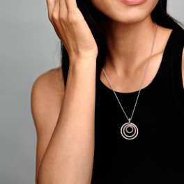 two-tone-circles-pendant-