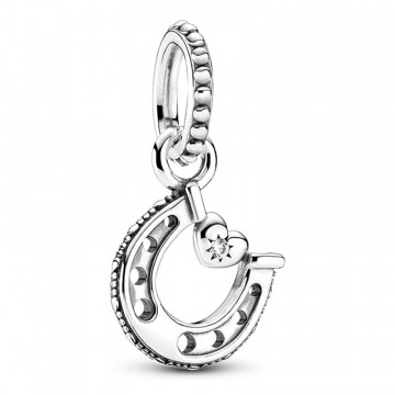 good-luck-horseshoe-pendant-charm-799157c01