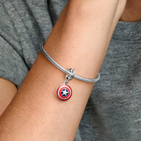 marvel-x-colgante-790780c01-marvel-captain-america-shield-sterling-dangle-with-blue-and-red-enamel