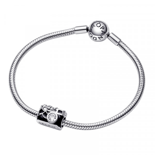 charm-selfie-de-camara-spiderman-de-marvel-pandora-plata-esterlina-792352c01