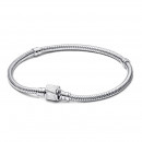 pulsera-pandora-moments-cadena-de-serpiente-cierre-de-logo-marvel-592561c01